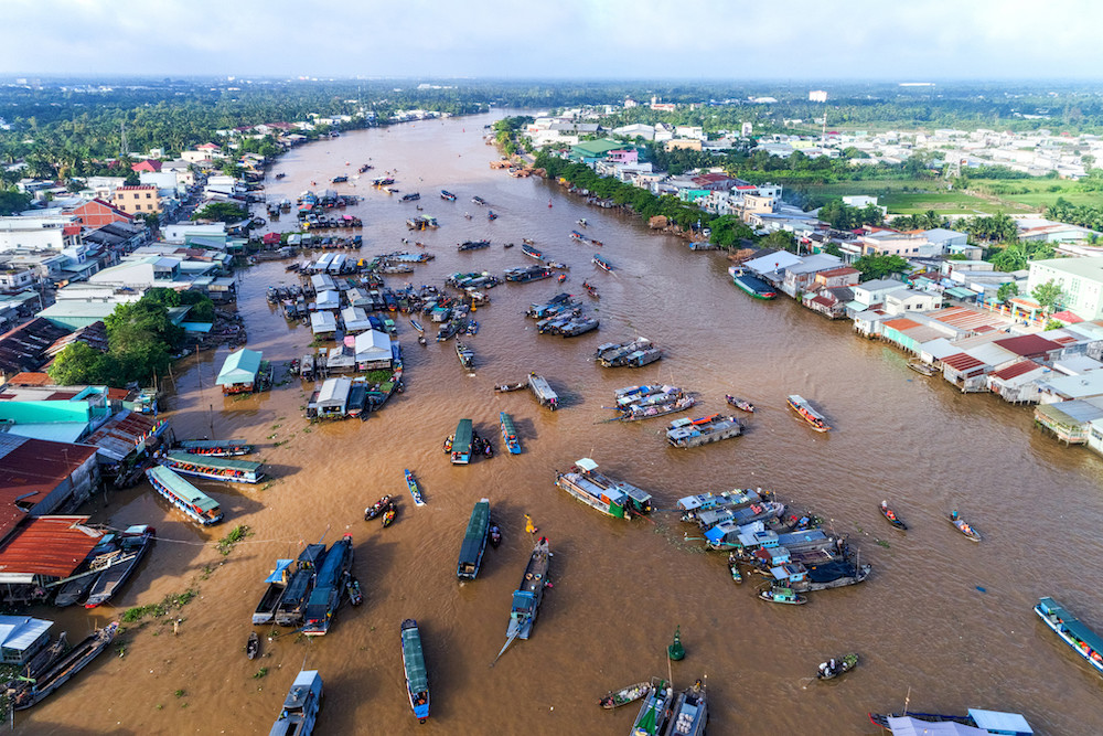 Overview of Cai Rang Floating Market